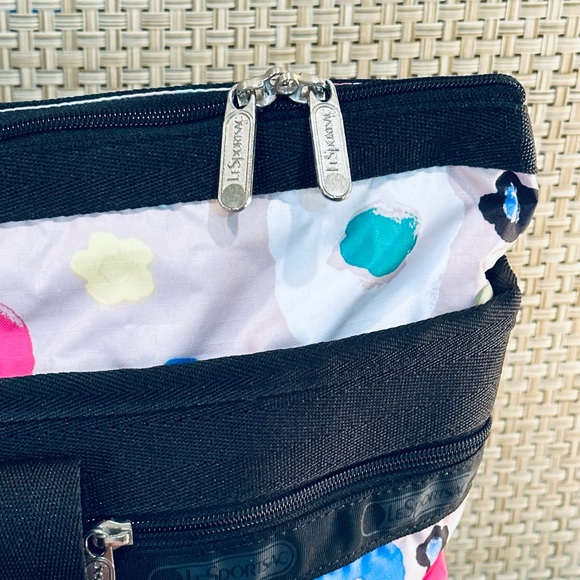 🌟HP🌟2012 LeSportsac Large Travel Tote Nylon Multicolor Floral Tuileries Print - Picture 3 of 15